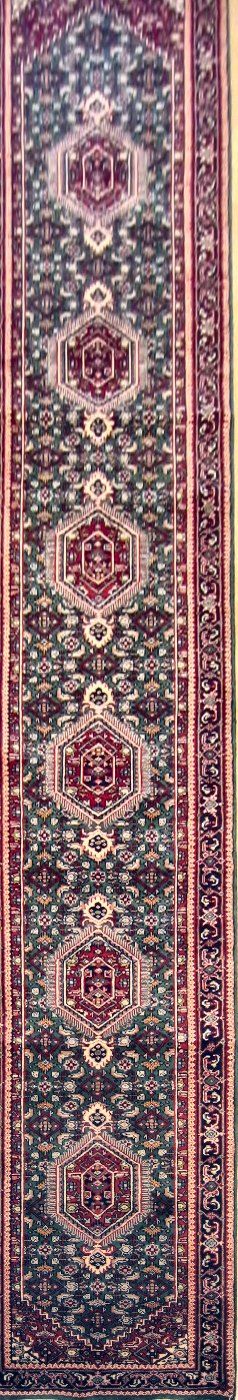 Bijar Green, 2′7″ × 15′2″