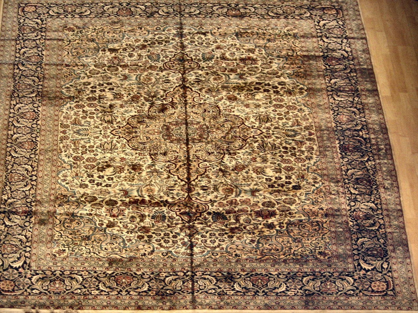 Kashan Ivory, 9′0″ × 12′0″