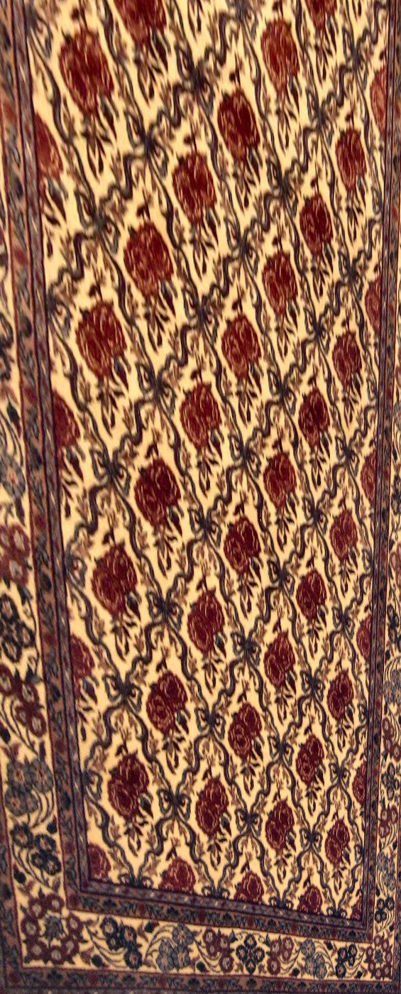 India rug, Ivory / Ivory, 4′0″ × 9′11″