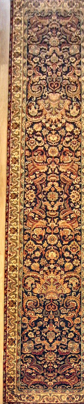 Agra Multi, 2′6″ × 11′11″