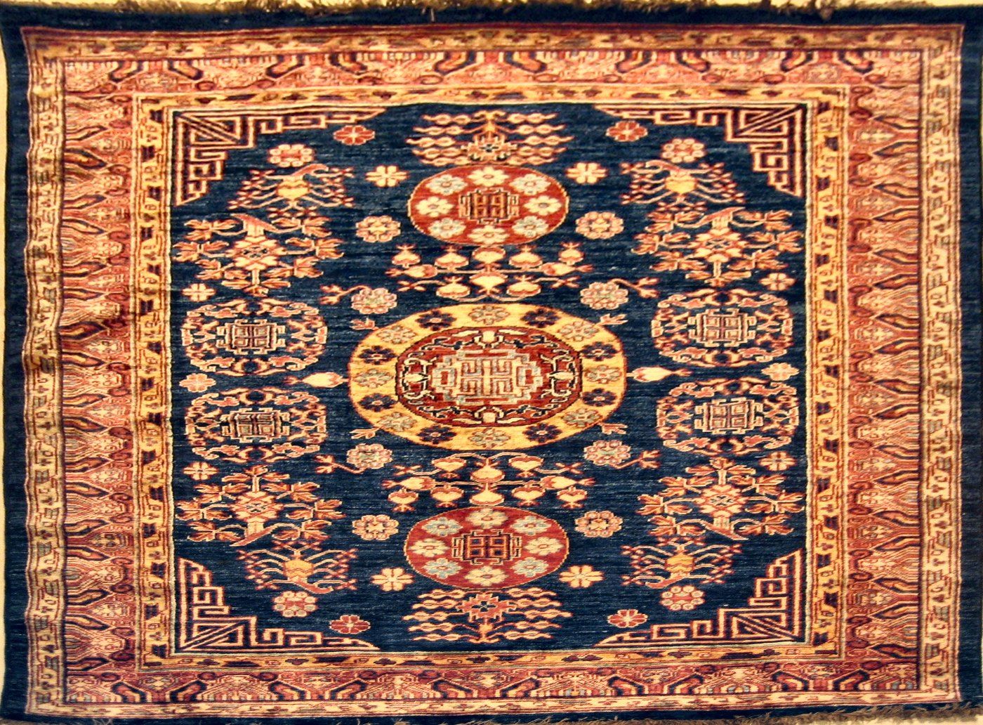 Kazak Multi, 4′11″ × 6′8″