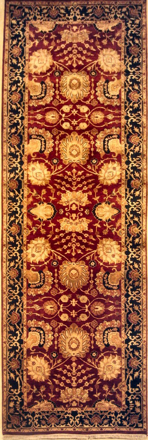 Agra Red / Black, 4′1″ × 12′1″