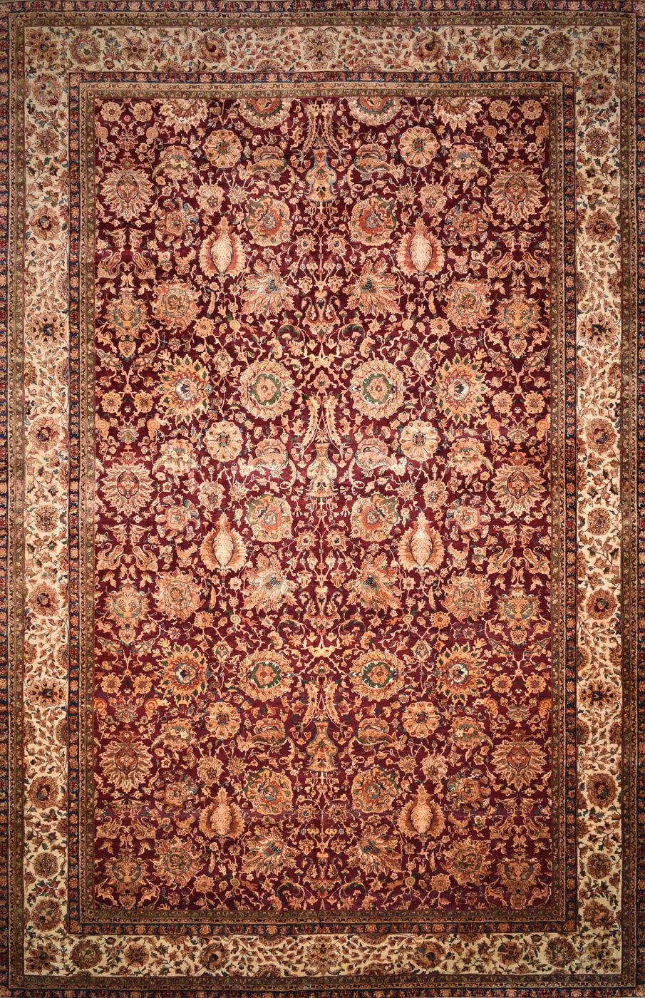 Mughal Agra Red & Cream, 11′11″ × 18′9″