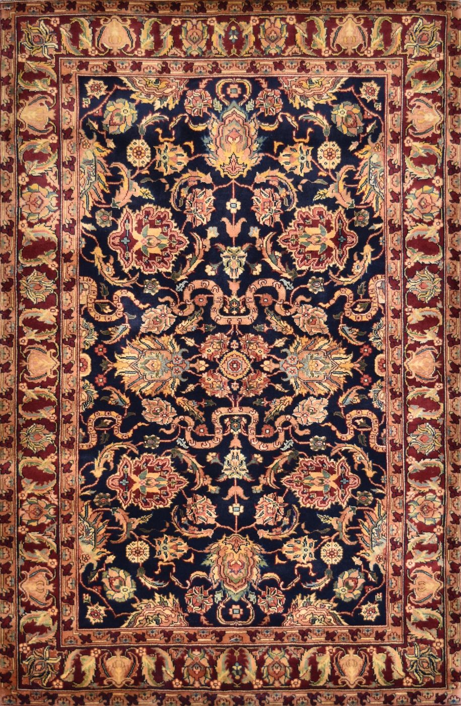 Mughal Agra Black/Red, 4′0″ × 6′3″