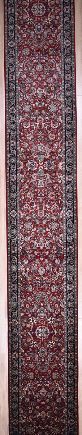Shalimar Kashan Alloudin Red, 2′7″ × 23′10″