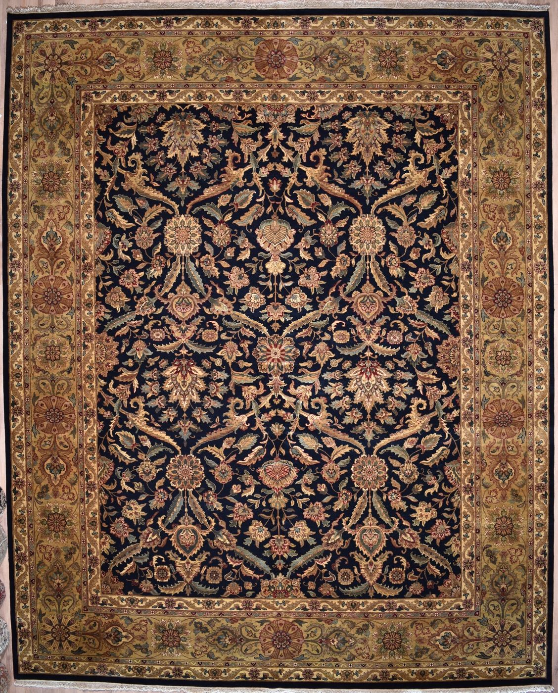 Agra Black / Gold, 12′2″ × 15′1″