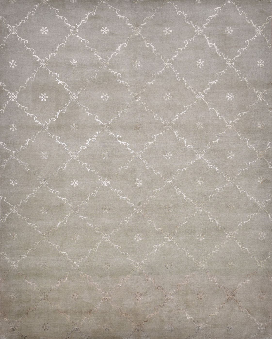 Trellis 10941B W & S, 7′10″ × 9′10″