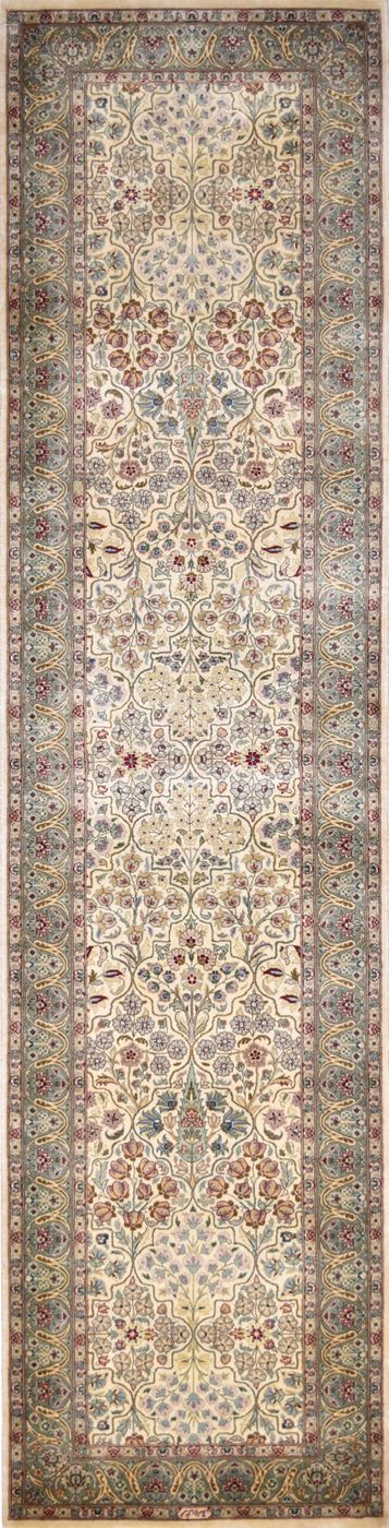 Shalimar Ivory/Green, 2′6″ × 9′10″