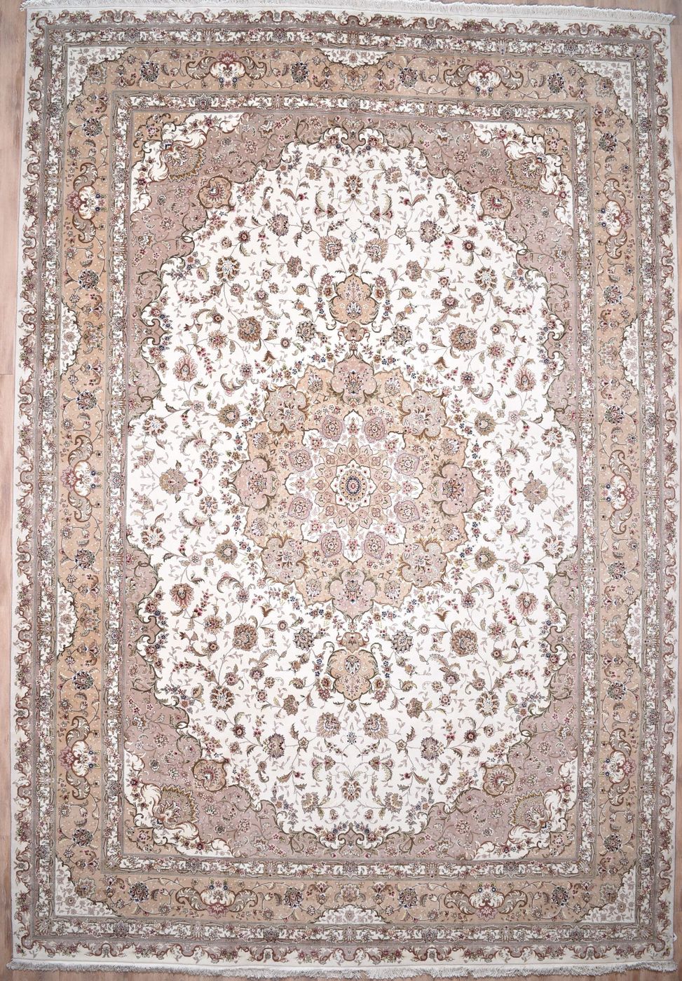 Sino Tabriz Ivory W & S, 11′6″ × 17′0″