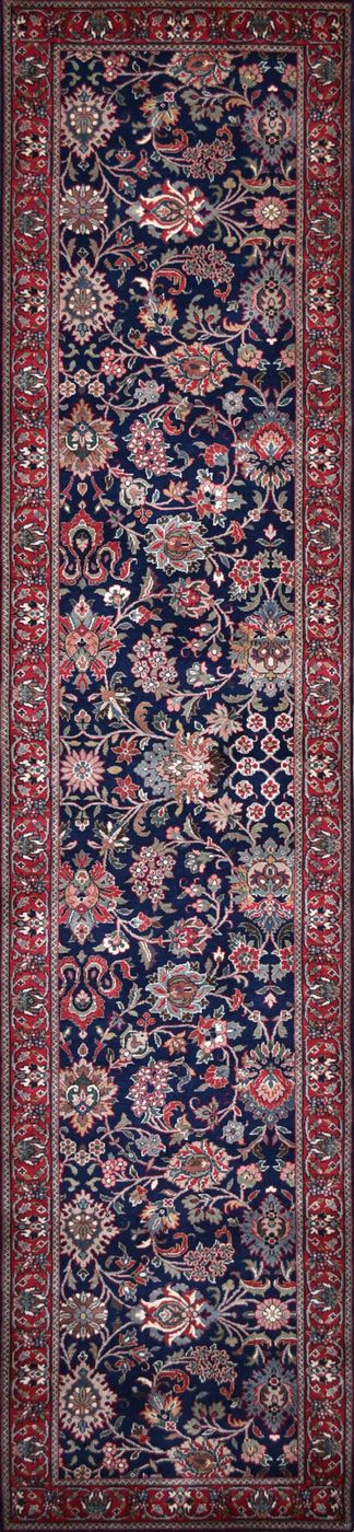 Keshamar Kashan Navy/Red, 2′8″ × 11′11″