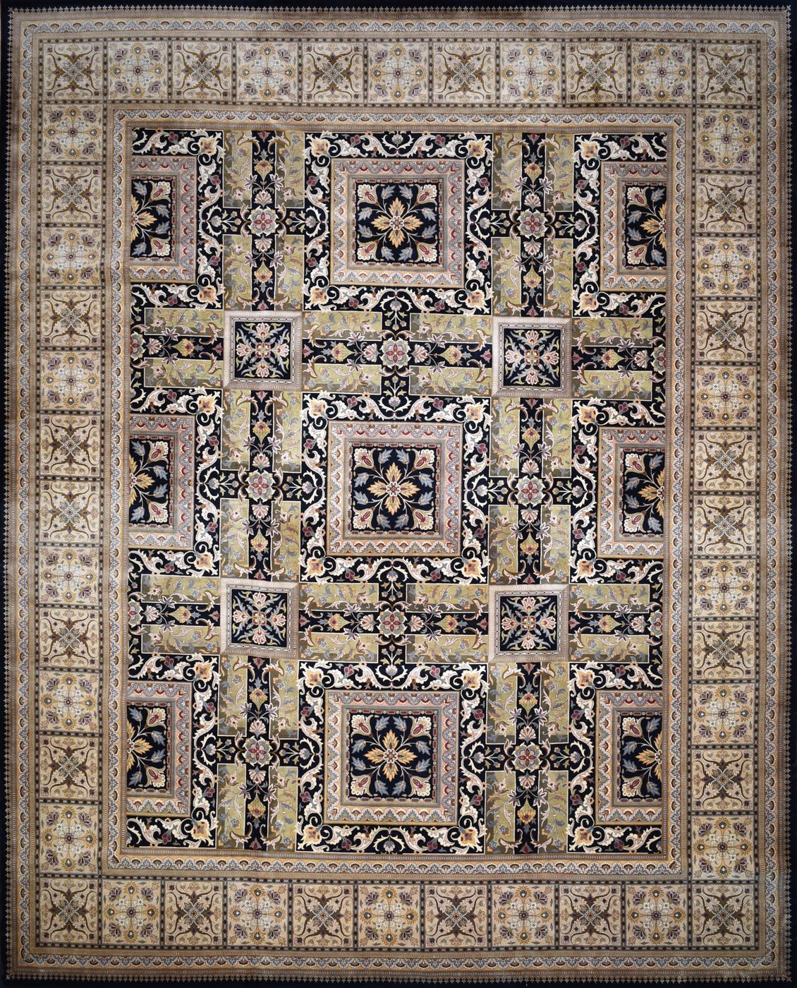 Panel Rashim Black, 12′1″ × 15′1″