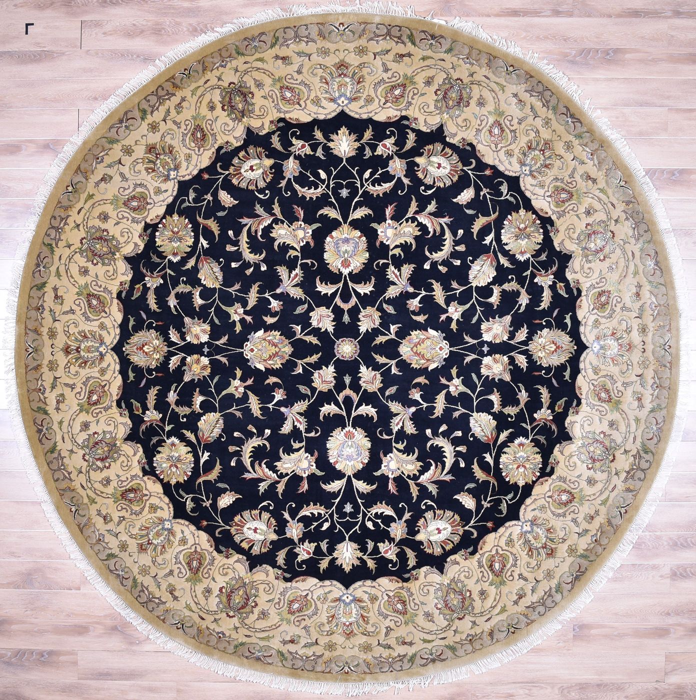 Tabrizi TAB025B Black & Gold, 9′1″ × 9′1″