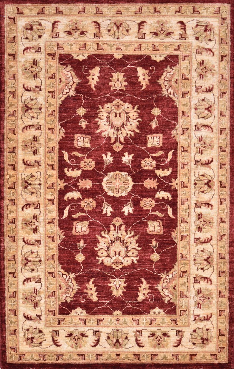 Peshawar Sultanabad Red/Gold, 3′1″ × 5′0″