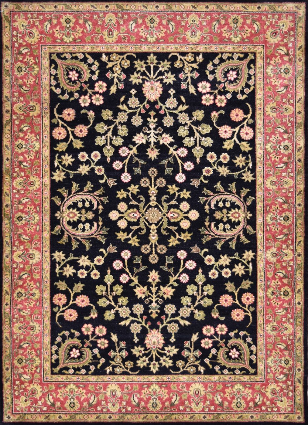 Amritsar Sarouk Black/Rose, 4′1″ × 5′10″