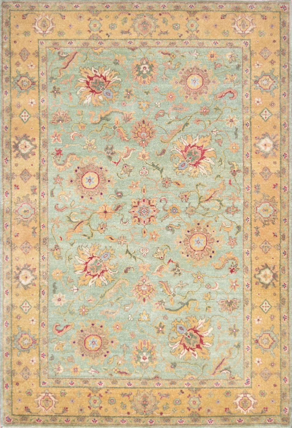 Amritsar Sultanabad Green/Gold, 4′0″ × 5′10″