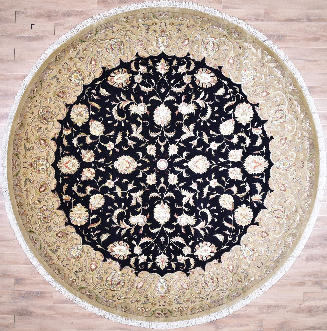 Tabrizi025B Black & Gold, 10′0″ × 10′0″
