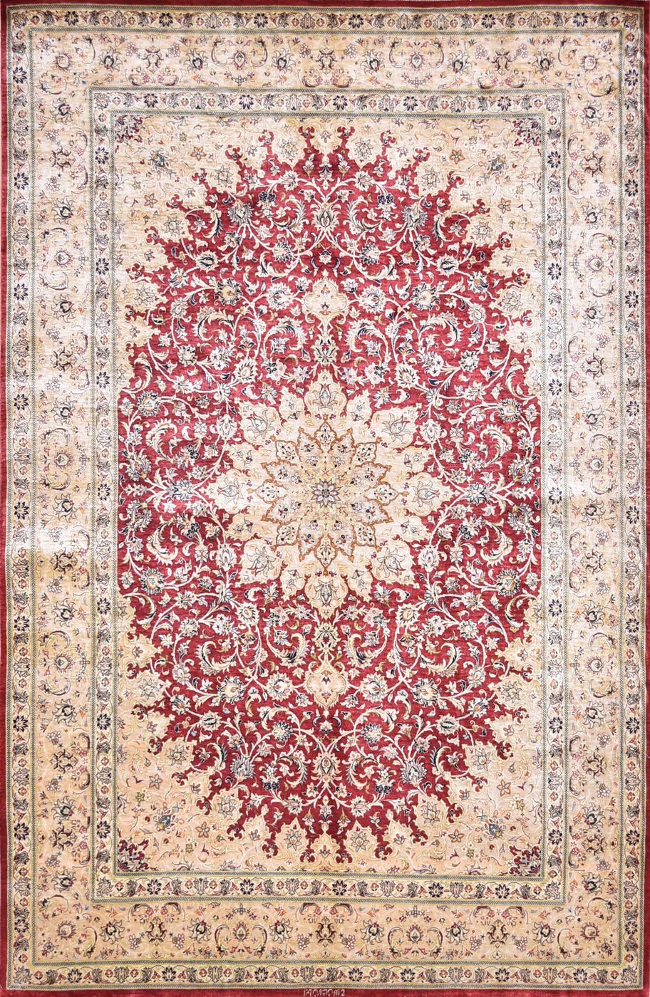 Persian Kashan Red, 4′4″ × 6′9″