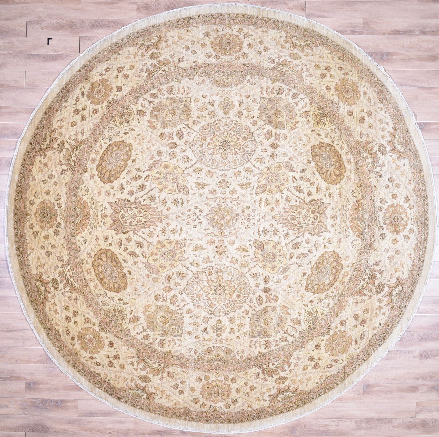 Tabriz Geo Cream, 10′0″ × 10′0″