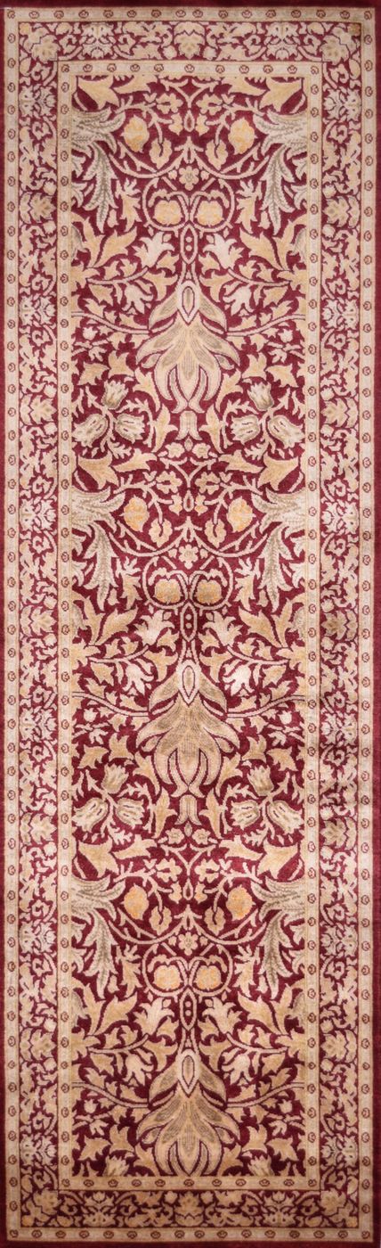 Texila William Morris Maroon, 2′6″ × 8′3″