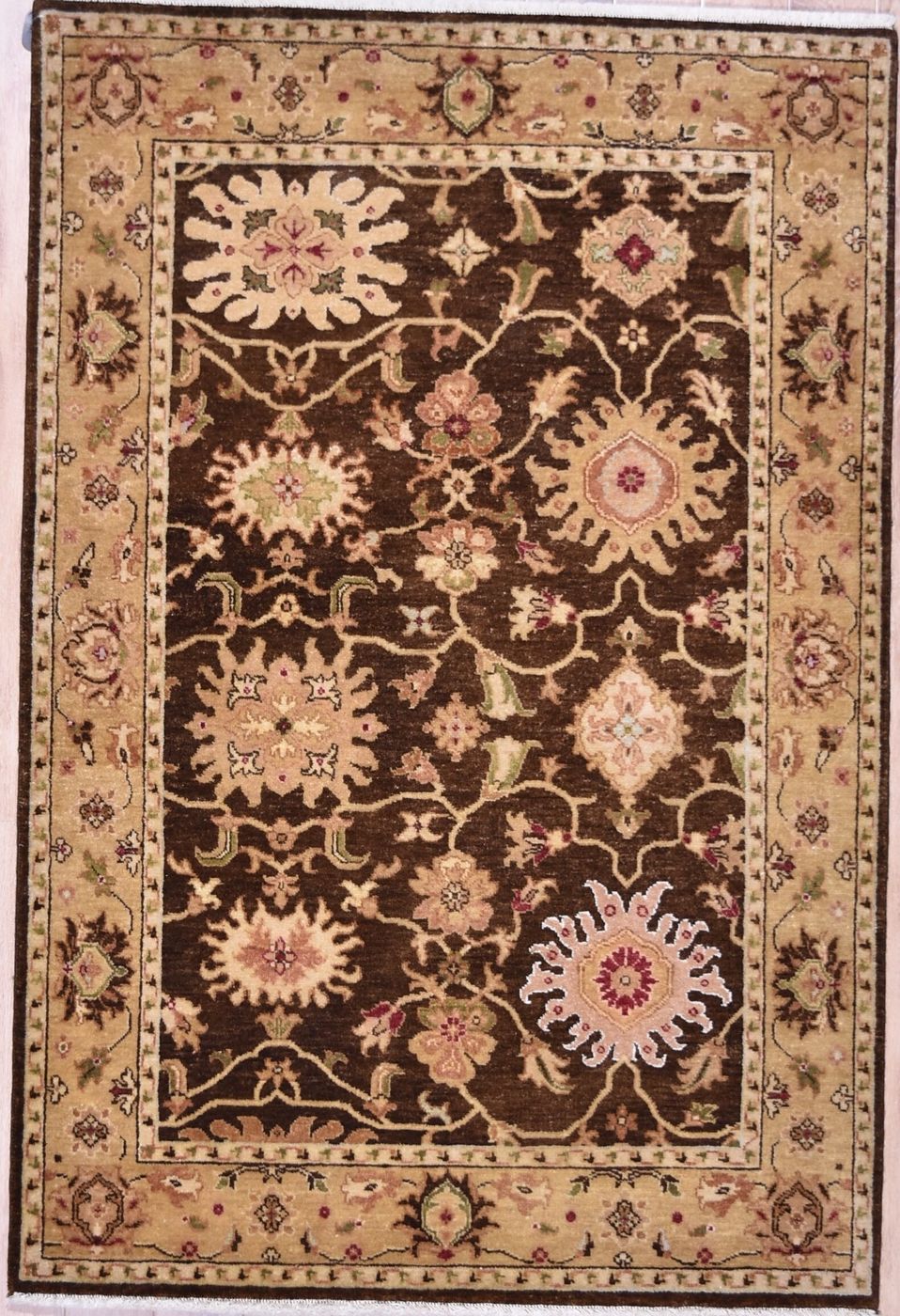 Sultanabad Brown / L.Gold, 4′0″ × 5′11″