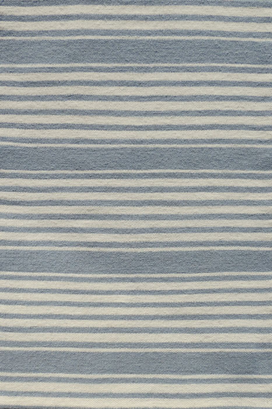 India rug, L.Blue / Ivory, 8′11″ × 11′9″