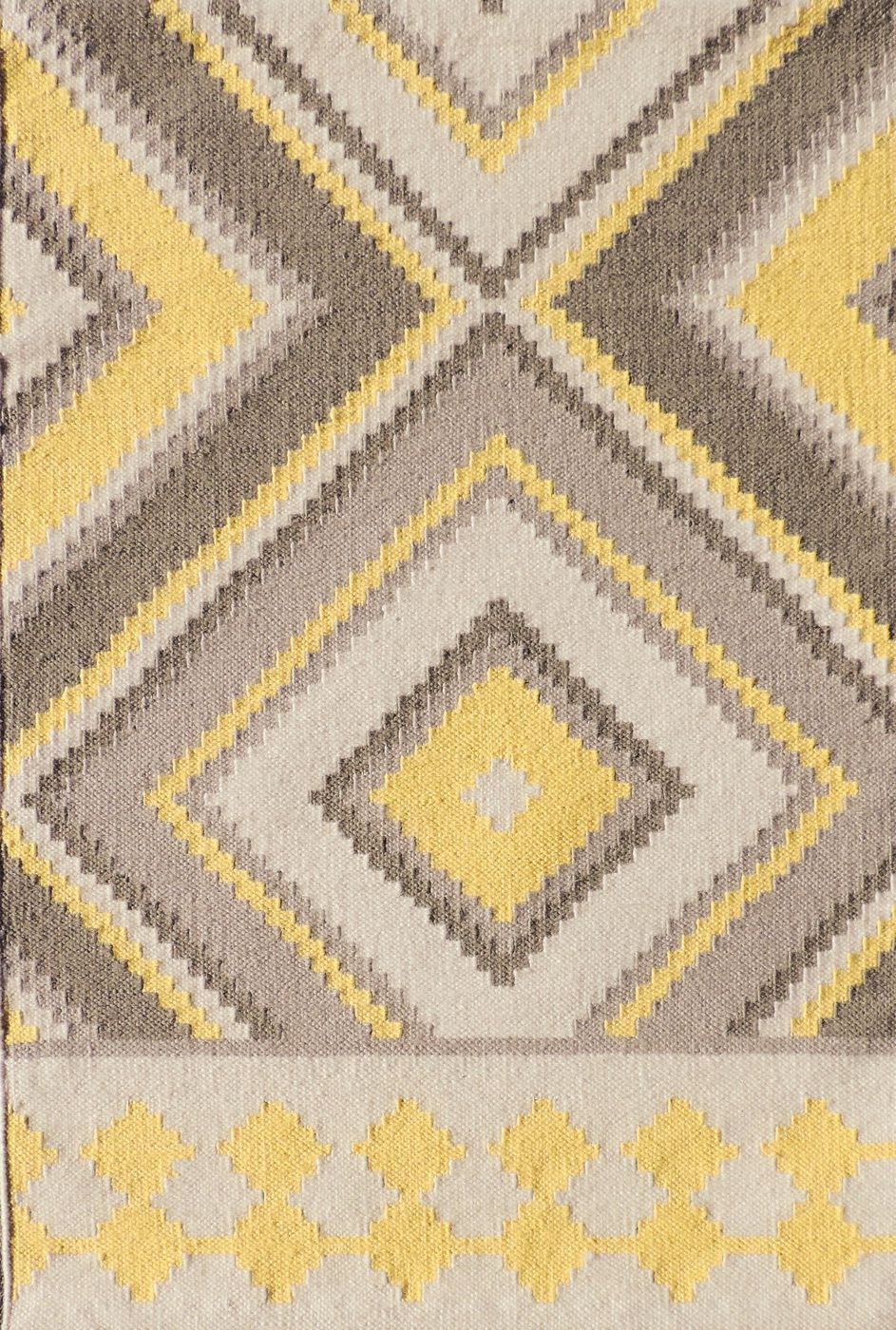 India rug, Yellow, 9′0″ × 12′0″