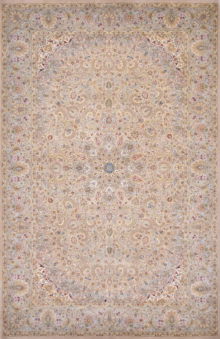 Noor Isfahan Beige/Grey, 4′6″ × 7′0″