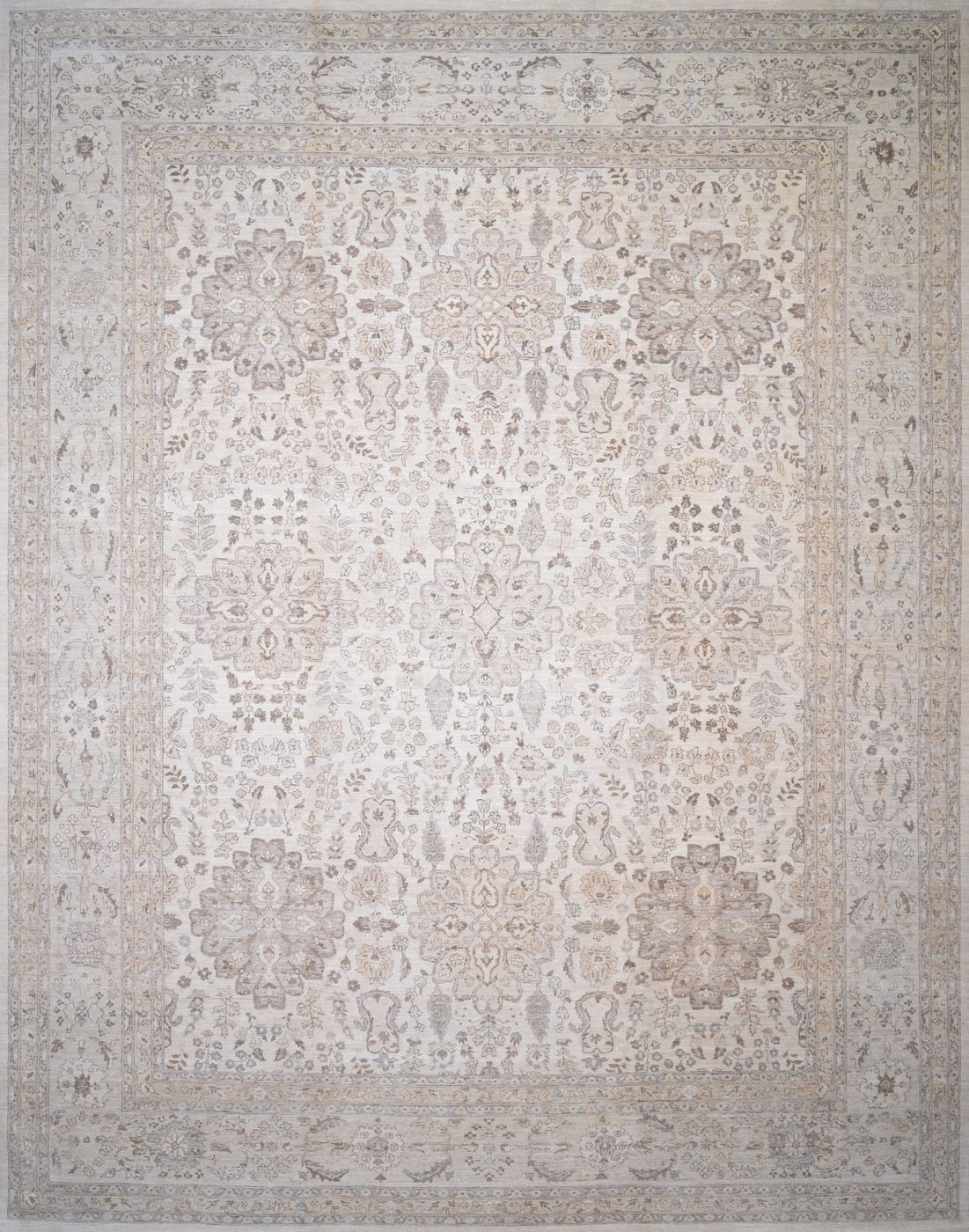 Tabriz Ivory, 8′0″ × 9′10″