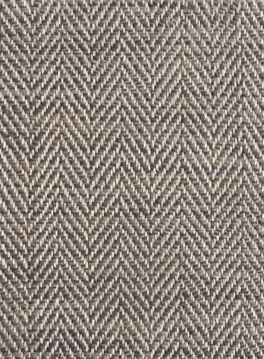 India rug, Charcoal, 3′0″ × 6′4″