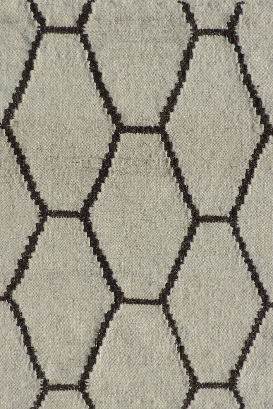 India rug, Cocoa, 9′2″ × 11′11″
