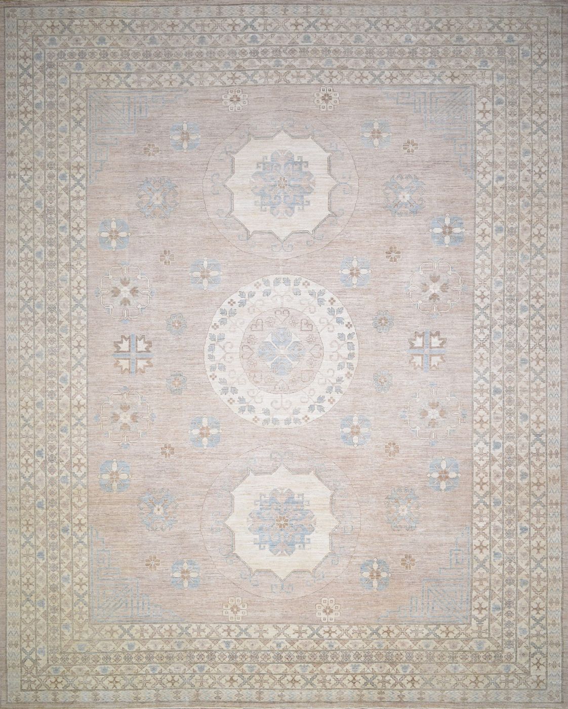 Khotan Beige, 11′8″ × 14′8″