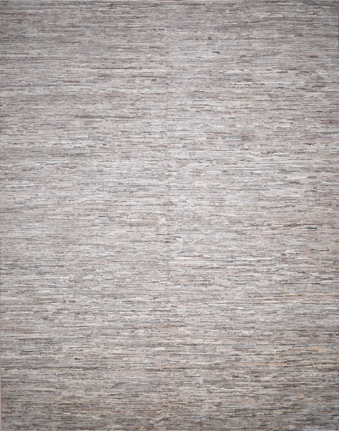Pakistan rug, Natural, 10′6″ × 13′4″