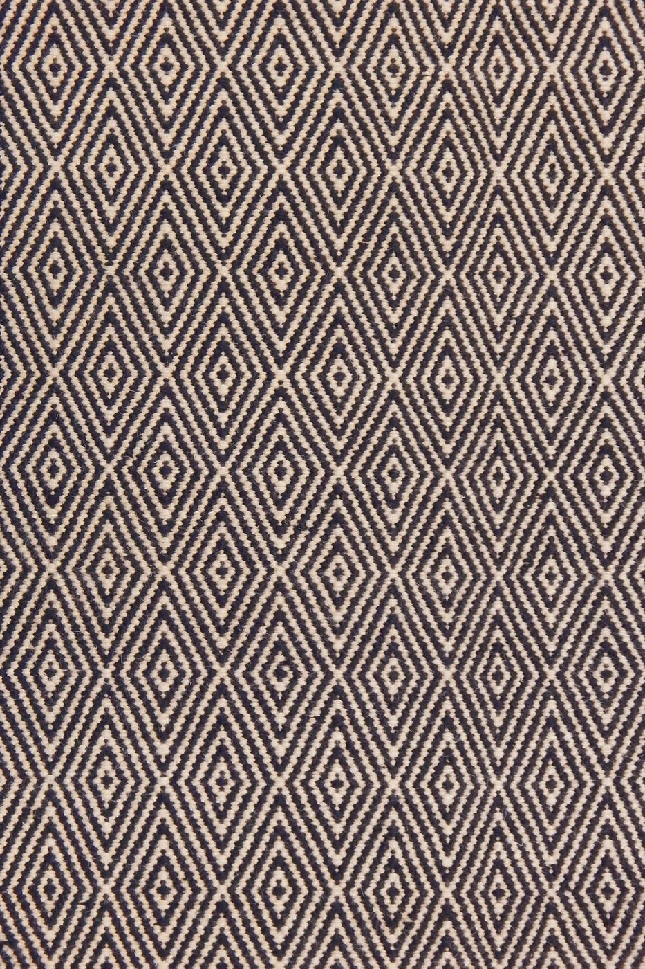 India rug, Black / Sand, 6′1″ × 8′11″