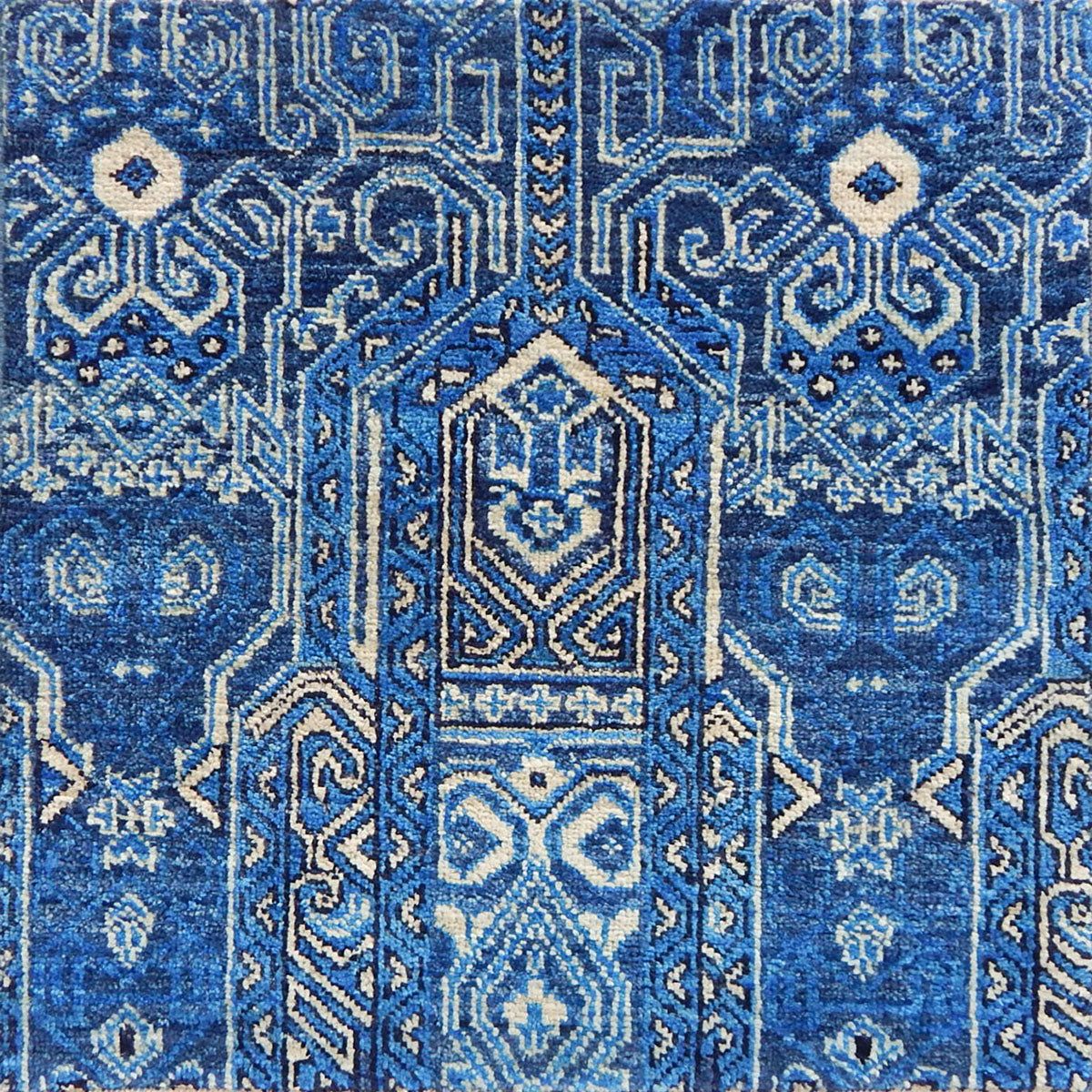 India rug, Blue / Blue, 8′1″ × 10′5″