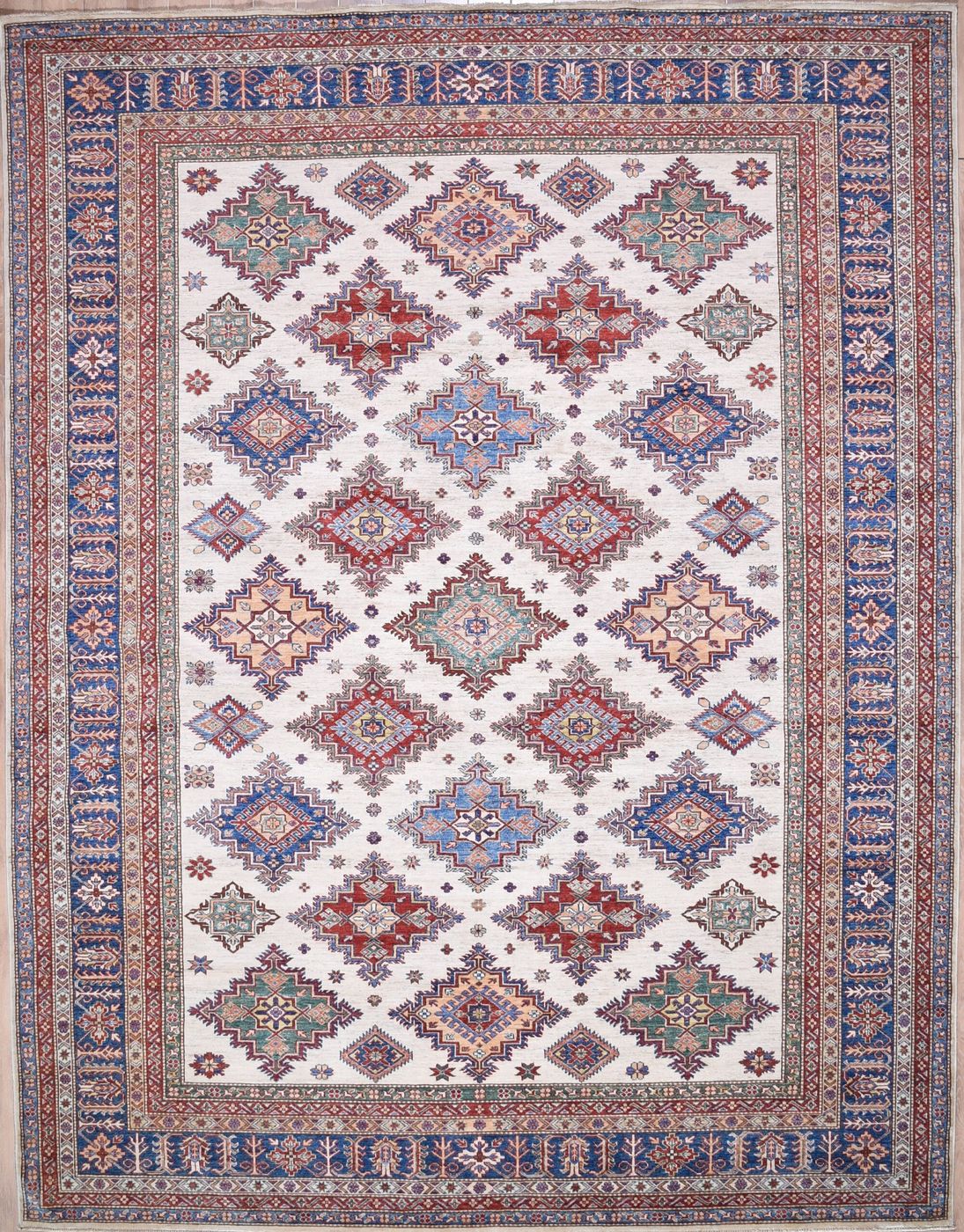 Super Kazak Ivory/Blue, 9′1″ × 11′9″
