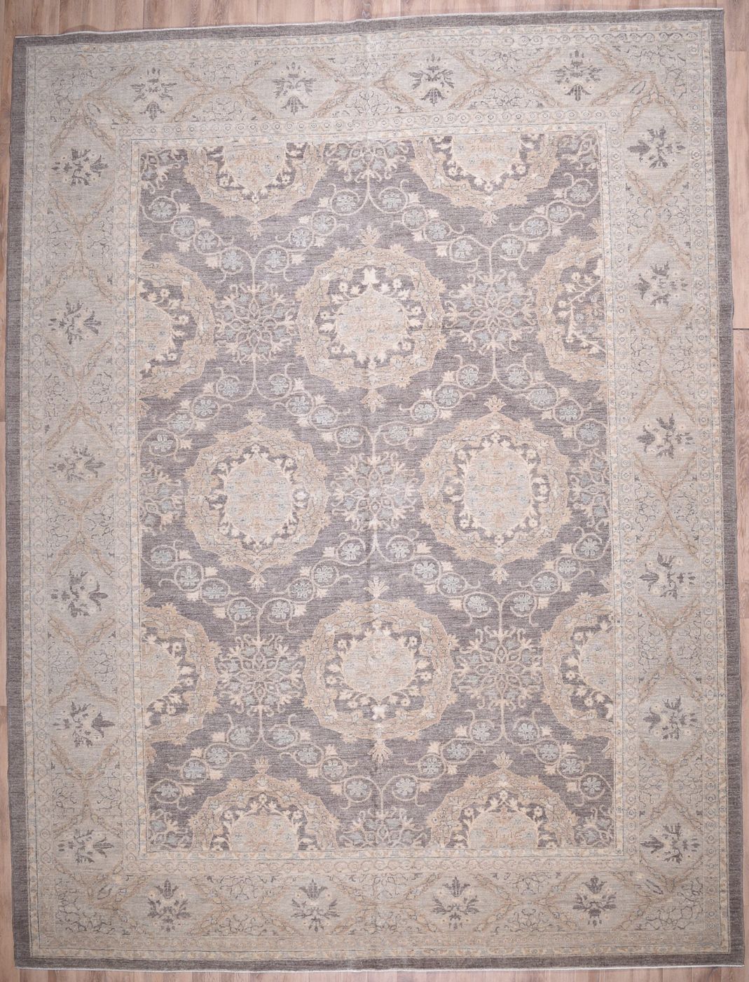 Peshawar Brown, 10′2″ × 13′3″