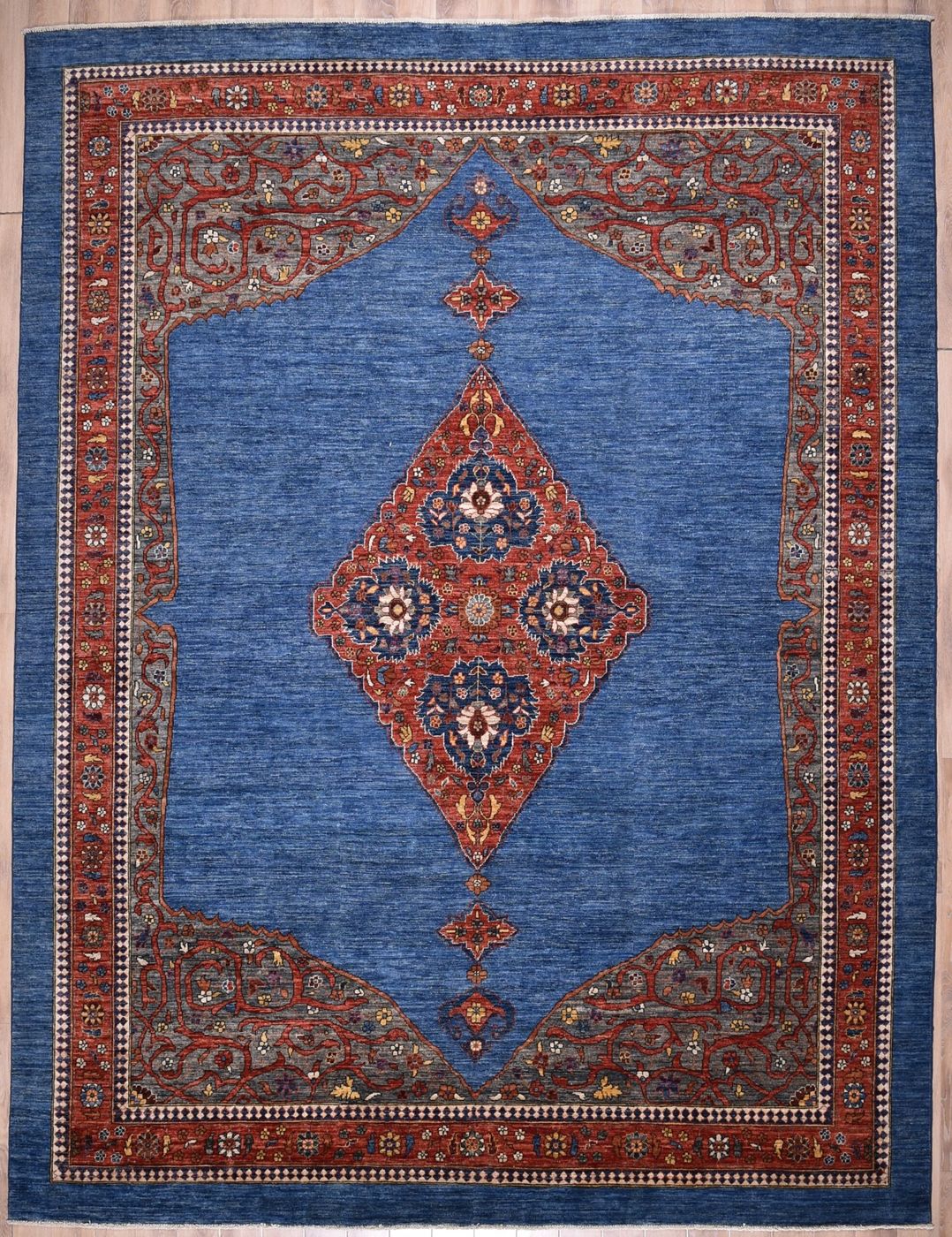 Khyber Blue/Rust 8'11"11'7", 8′11″ × 11′7″