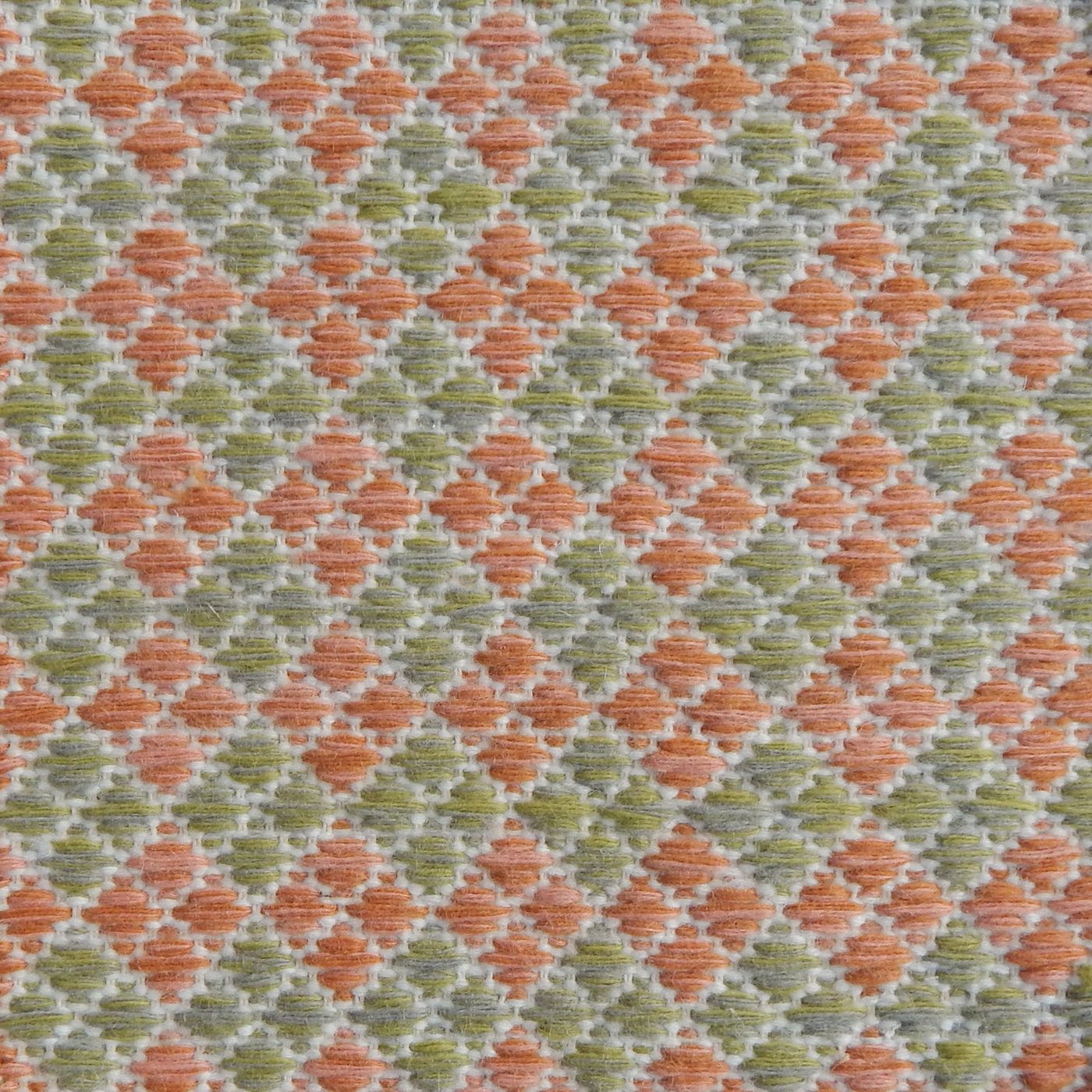 India rug, Green / Tangerine, 9′0″ × 12′0″