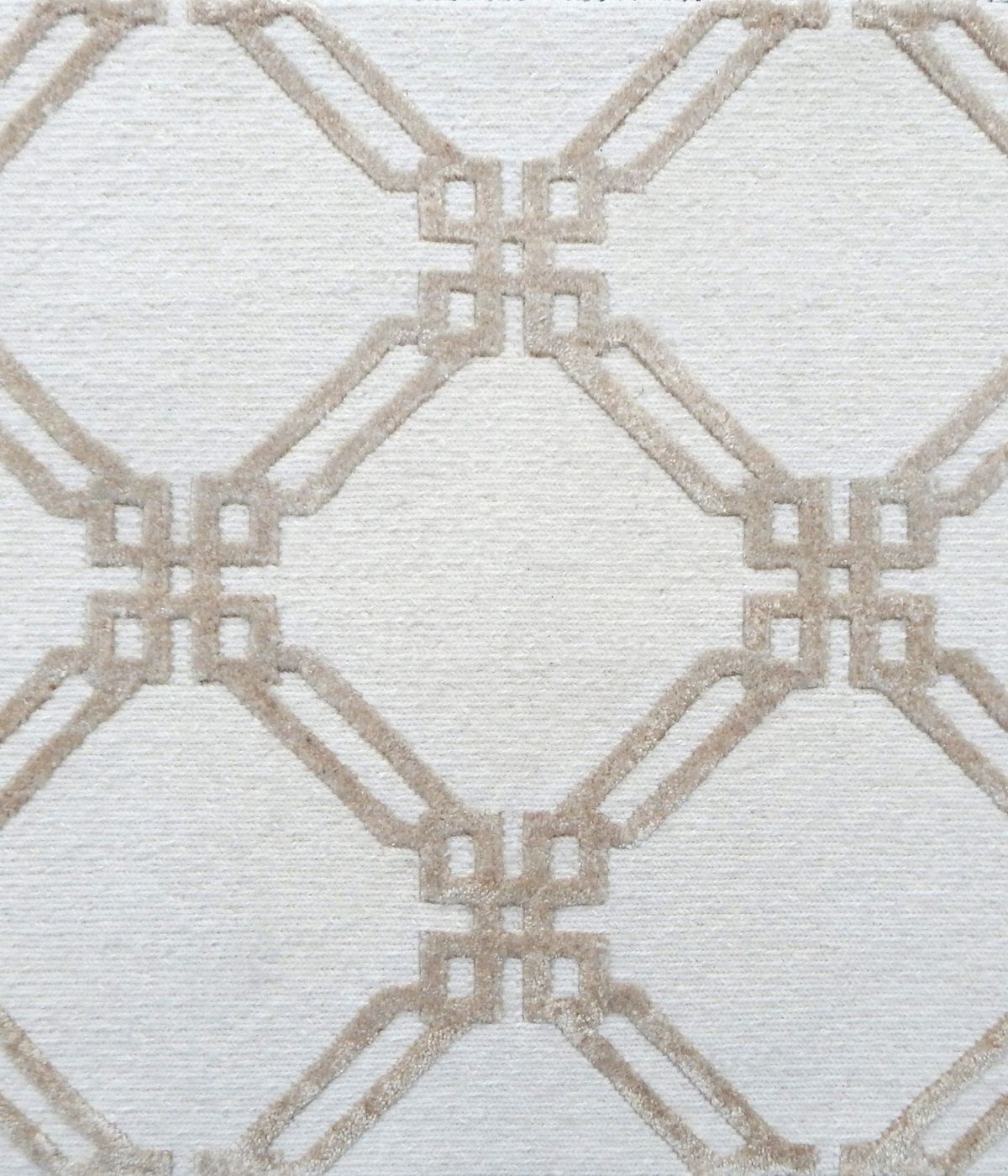 India rug, Ivory / Beige, 8′0″ × 9′11″