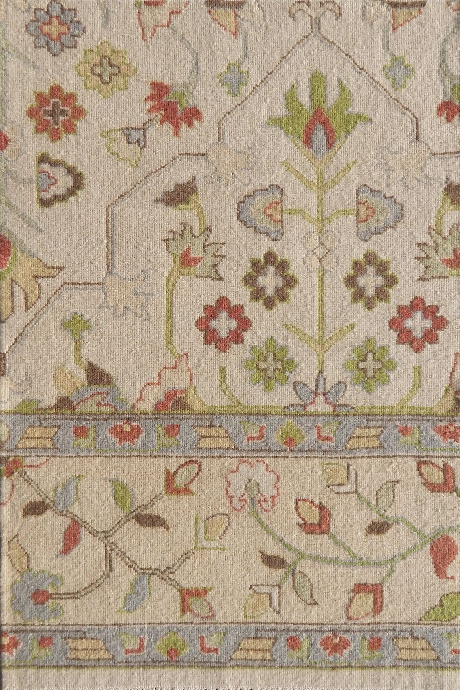 India rug, Ivory, 8′11″ × 12′0″