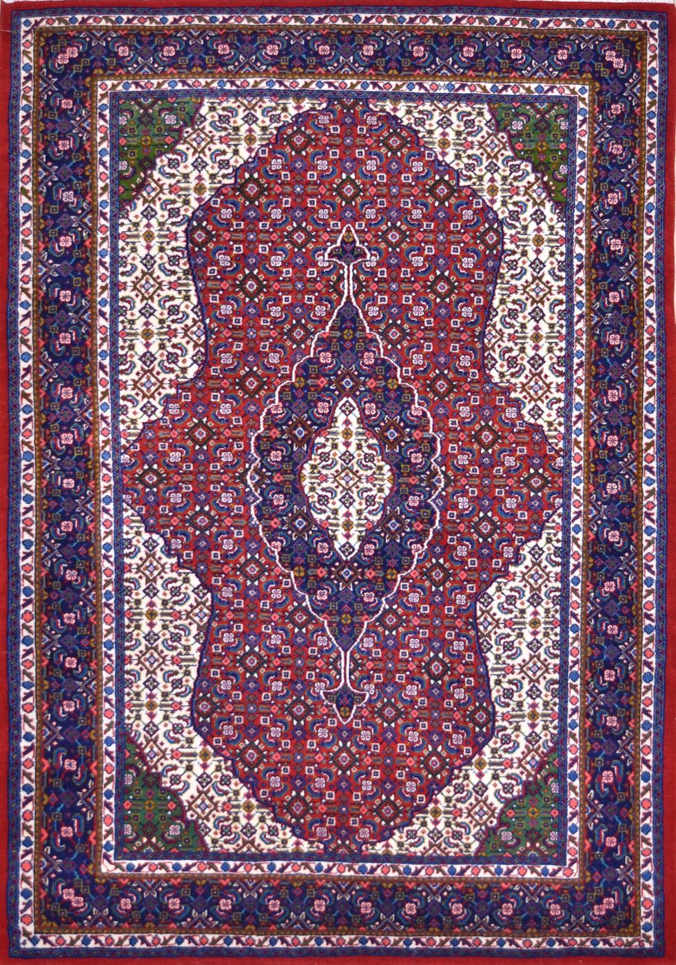 Persian Sarouk, 3′6″ × 5′0″
