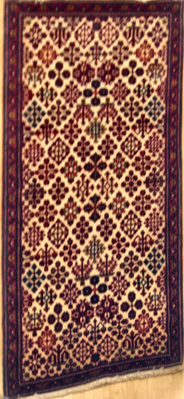 Meimeh Ivory, 3′1″ × 6′8″