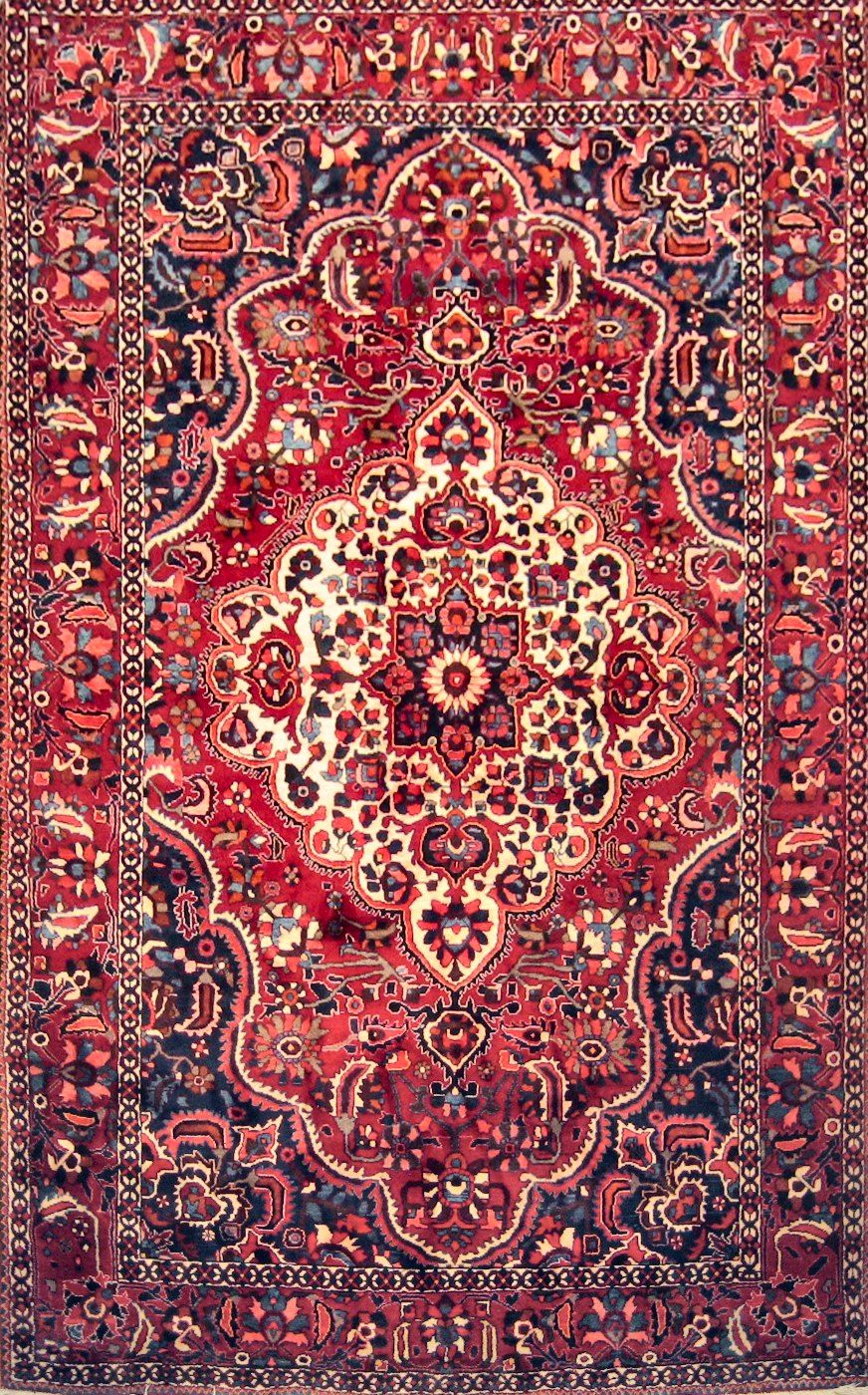 Bakhtiari Red, 6′9″ × 10′10″