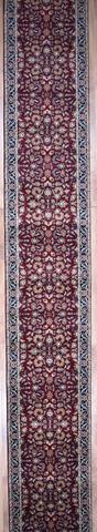 Kashan AM 1006 Burgundy/Navy, 2′6″ × 20′3″