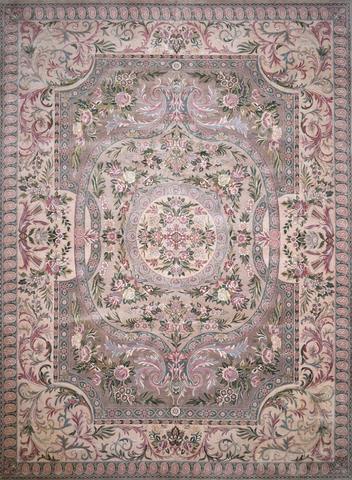 Chateau Beige, 10′0″ × 13′9″