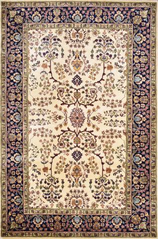 Ferahan Sarouk Ivory/Navy, 3′11″ × 6′0″
