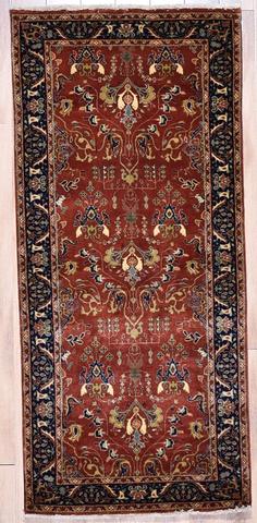 Sarouk Rust / Navy, 9′9″ × 17′2″
