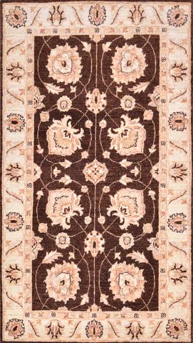 Yorkshire Sultanabad Brown/Ivory, 2′9″ × 4′11″