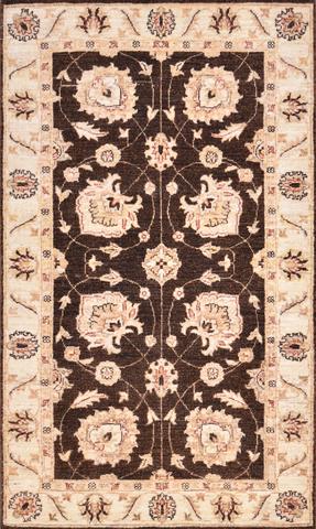 Yorkshire Sultanabad Brown/Ivory, 2′10″ × 4′10″