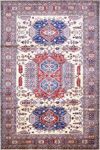 Super Kazak Beige/Multi, 6′8″ × 10′1″